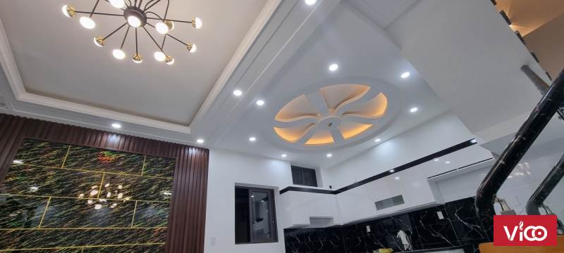 Bán 2 căn gần đường Hồ Sen , Cầu Rào 2