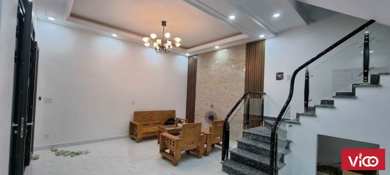 Bán 2 căn gần đường Hồ Sen , Cầu Rào 2