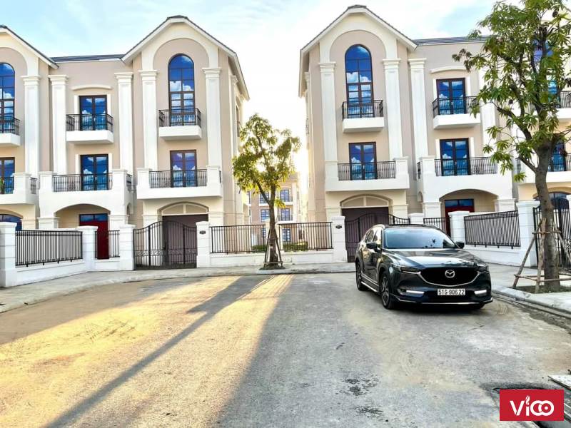 BÁN SHOPHOUSE THE MANHATTAN GLORY 126m2 _ VINHOMES GRAND PARK SINGAPORE TRONG LÒNG TP.HCM