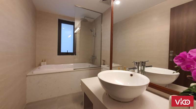 Bán Biệt Thự BT 08 KĐT Việt Hưng Long Biên VIP 203m2 x 5T MT 12m 22 tỷ