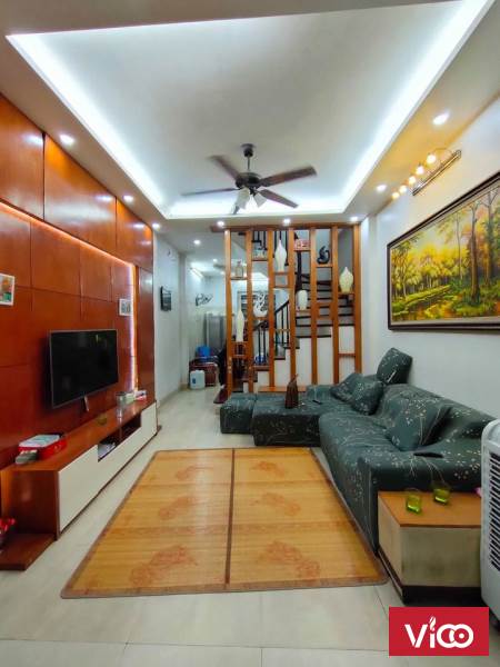 Bán nhà Gần Phố NGUYỄN KHÁNH TOÀN, DT 38m2 x 6T nhỉn 4 TỶ.Ngõ Ô TÔ tránh. LH0974609992.
