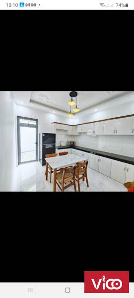 Nhà mới keng full nội thất chỉ 3,7 tỷ 4 phòng ngủ rộng thoáng ngay cổng Vạn thành