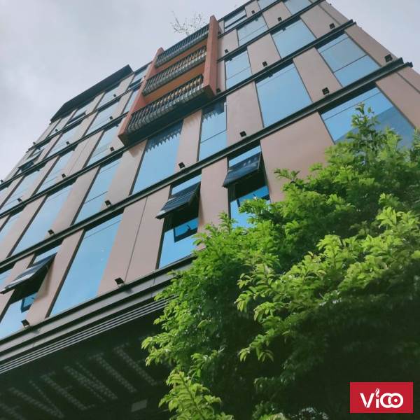 Hot! Phố HOT kinh doanh nhà hàng, quán bia, view Hồ, quận Đống Đa, vỉa rộng, ô tô đỗ