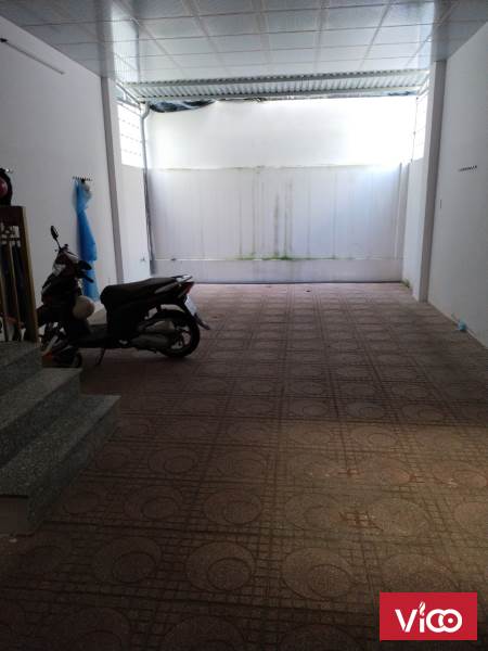 Chính chủ bán nhà 3 tầng DT 110m2, mặt đường số 4 hà quang nha trang,