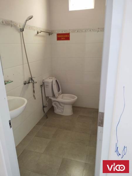 Chính chủ bán nhà 3 tầng DT 110m2, mặt đường số 4 hà quang nha trang,