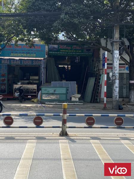 Bán đất tặng nhà cấp 4 cũ đang cho thuê mặt tiền đường Nguyễn Ái Quốc