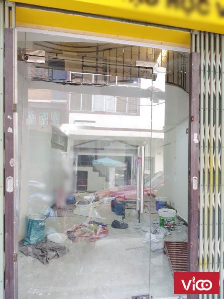 Cho thuê nhà 3 lầu/ST, mặt tiền đường Trần Minh Quyền P11 Quận 10