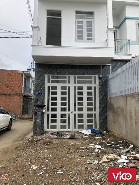 Chính Chủ Cần Bán Nhà Liền Kề Mặt Tiền Tại Đức Hòa Long An.