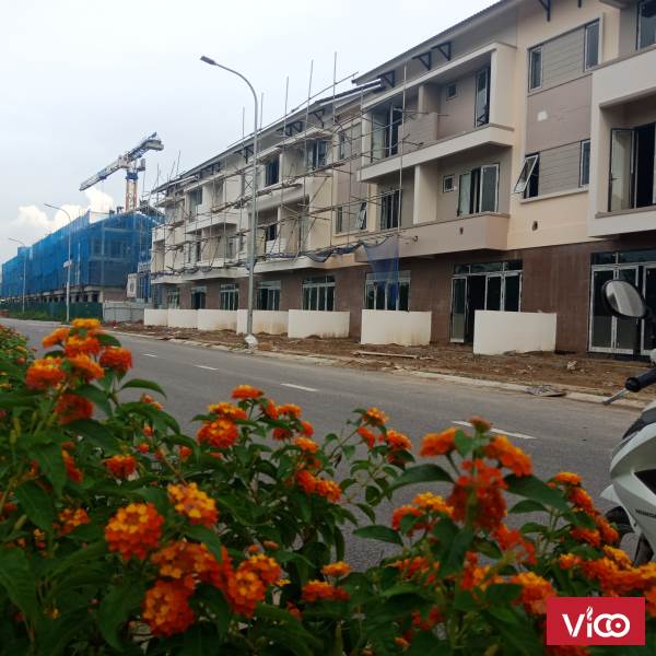 Bán xuất ngoại giao nhà 3 tầng centa, Vsip giá chủ đầu tư