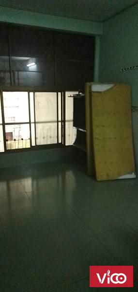 Nhà nguyên căn mặt tiền đường thống nhất gò vấp. trống 2 phòng lầu 2.