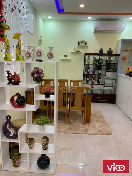 CHÍNH CHỦ CẦN BÁN NHÀ 3 TẦNG MT HẺM XE TẢI XÃ VĨNH THANH, NHA TRANG