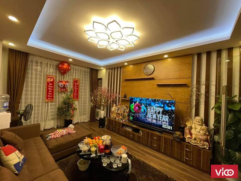 Bán gấp nhà phố Đê La Thành. Mặt tiền 3.7m, sát đường Vành đai 1 mới, tiềm năng cho nhà đầu tư.