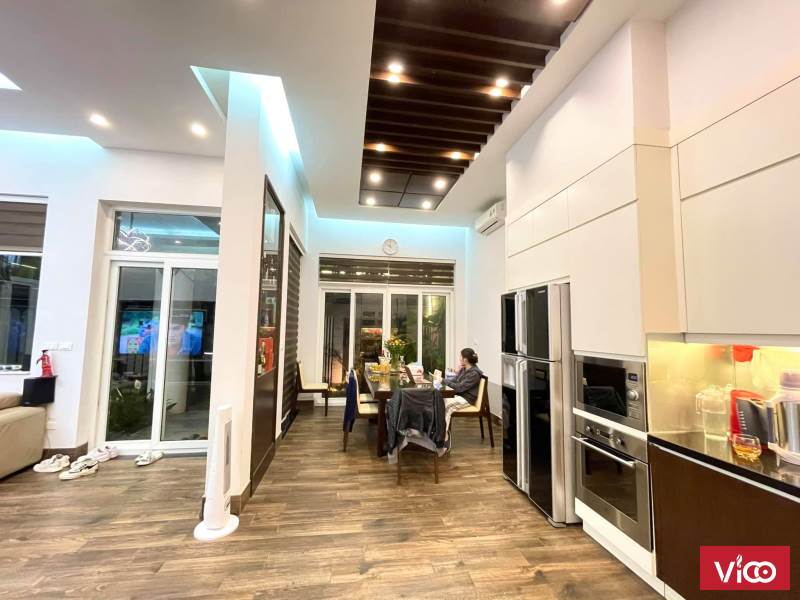 Bán Nhà Biệt Thự Mỹ Đình 1, Lô Góc, Ô Tô Vòng Quanh, Nội Thất Tỷ Mỷ, 150m2, Chỉ 29 Tỷ.