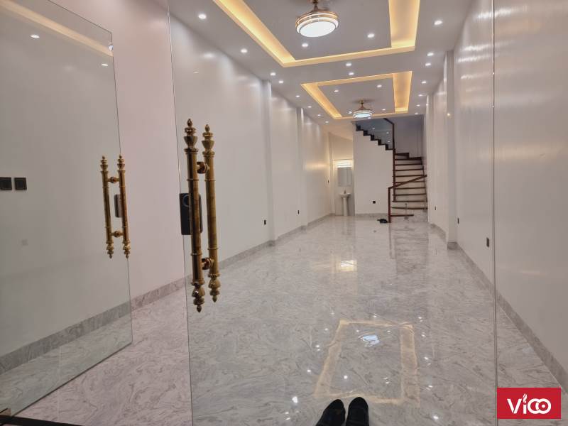 (Thật 100%) Nhà mặt phố Hồng Mai, KD rất tốt, 50m2 x 4T, MT 3.7m, giá 10.9 tỷ