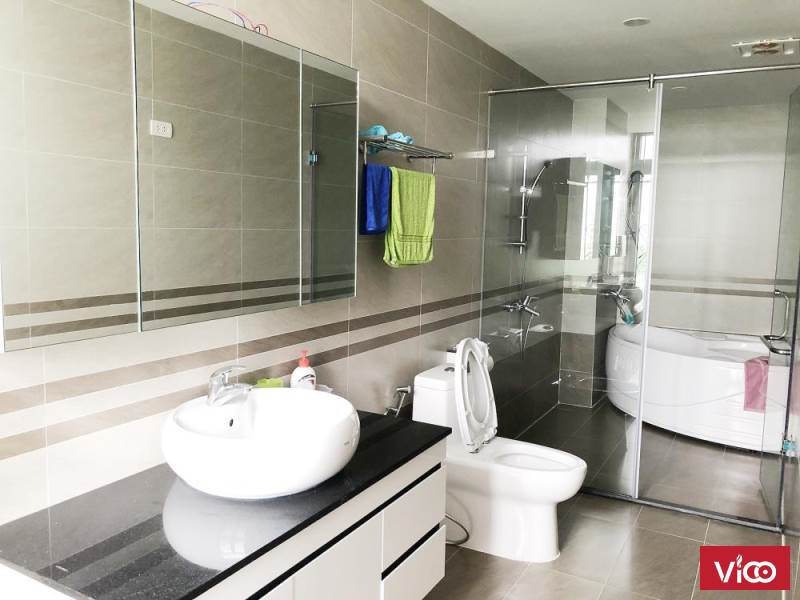 Bán gấp nhà shophouse Vinhome gardenia Hàm Nghi, trung tâm Mỹ Đình