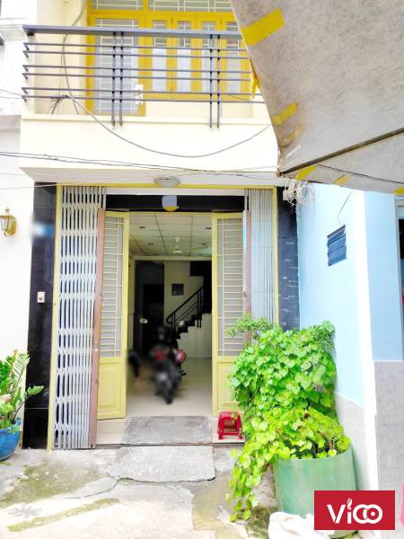 Cho Thuê Nhà 2 Lầu 4PN Hẻm 63/ Nhật Tảo P4 Q10