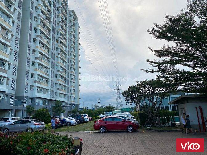 Bán 2 căn chung cư flora Anh Đào lầu 11,Dt 55m2.Giá 1.75 tỷ