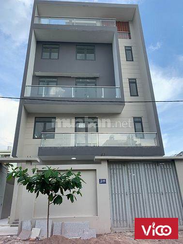 Cho thuê mặt tiền tầng trệt và tầng 1, giá 25tr,210m2, 28 đường 39cl