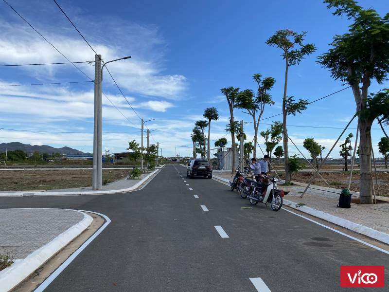 Ông chú kẹt tiền mùa dịch cần bán gấp 2 lô đất có SỔ ĐỎ liền kề khu vực Long Hải