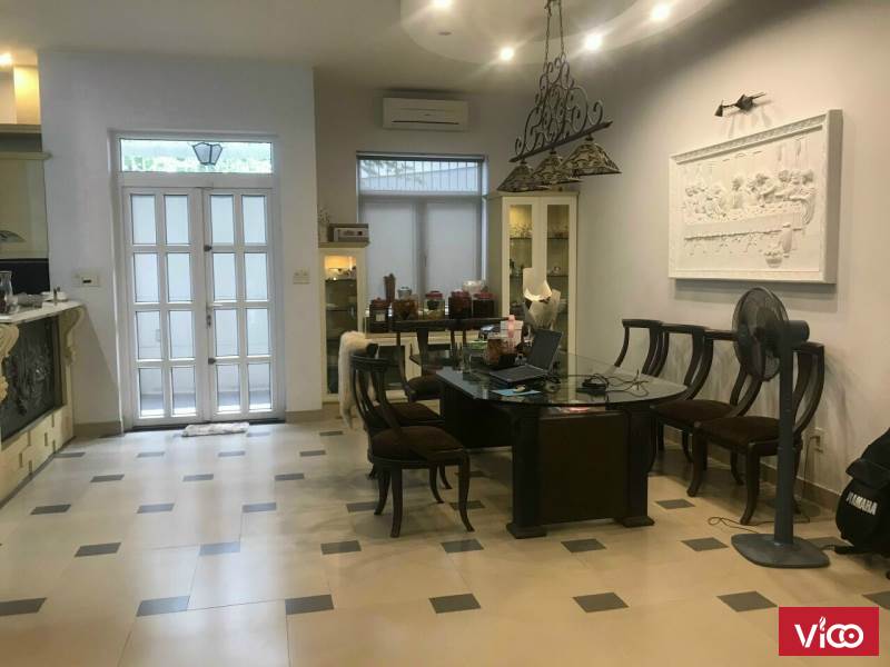Bán biệt thự khu Gigamall Phạm Văn Đồng P. Hiệp Bình Chánh, Thủ Đức17,5 tỷ