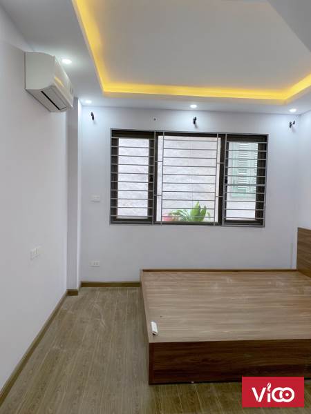 NHỈNH 4 TỶ CÓ NHÀ KIM GIANG 5 TẦNG x 42M, MT 4M. NGAY SÁT MẶT PHỐ