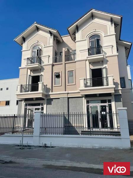 Cần bán căn biệt thự Song Lập diện tích 135m2