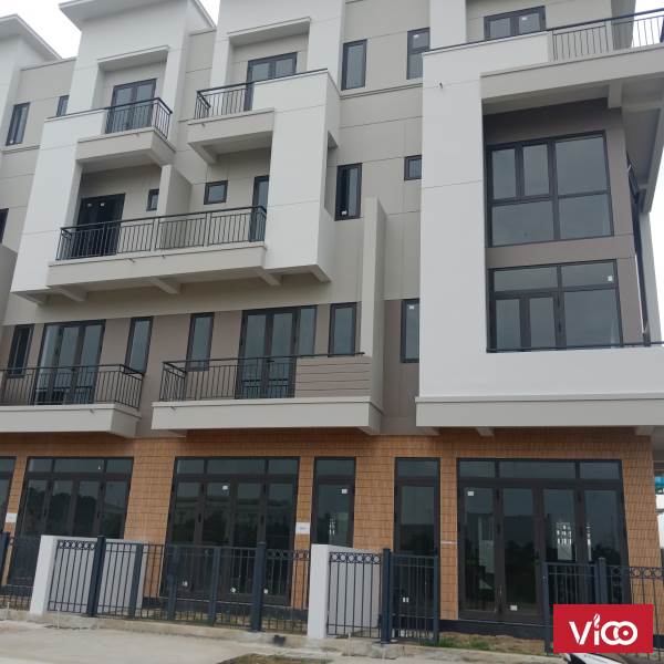 Bán căn shophouse 4 tầng diamond kinh doanh tốt giá xuất ngoại giao