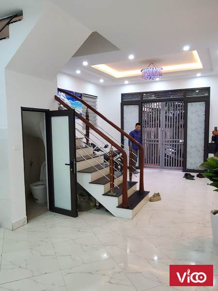 Nhà đẹp lô góc 40 mét Mỹ Đình, ngõ xe ba gác thoáng đẹp 3.95 tỷ