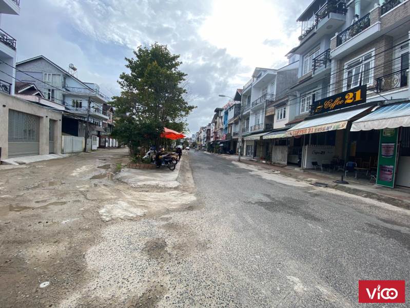 Bán nhà mặt tiền đường lớn KQH Phan Đình Phùng Nguyễn Công Trứ, Phường 2 Đà Lạt