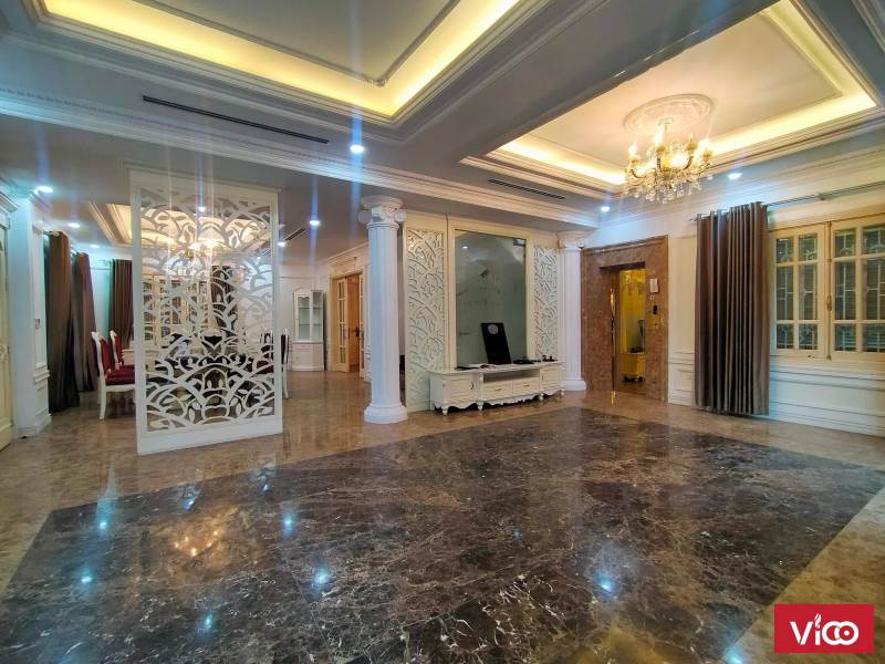 BÁN SIÊU BIỆT THỰ ĐẲNG CẤP NHẤT VIỆT HƯNG, THANG MÁY, VIEW VƯỜN HOA, 245M2 X 4 T, GIÁ 37 TỶ.