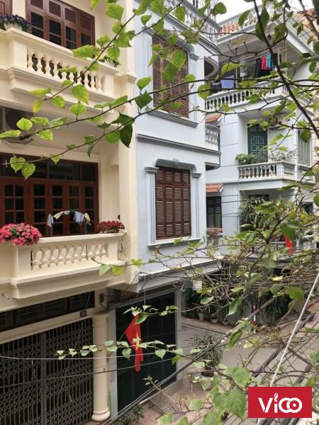 Bán nhà phố Đông Quan, Cầu Giấy, Dân trí cao, Ô tô tránh, 52m2, 05 tầng, nhỉnh 06 Tỷ