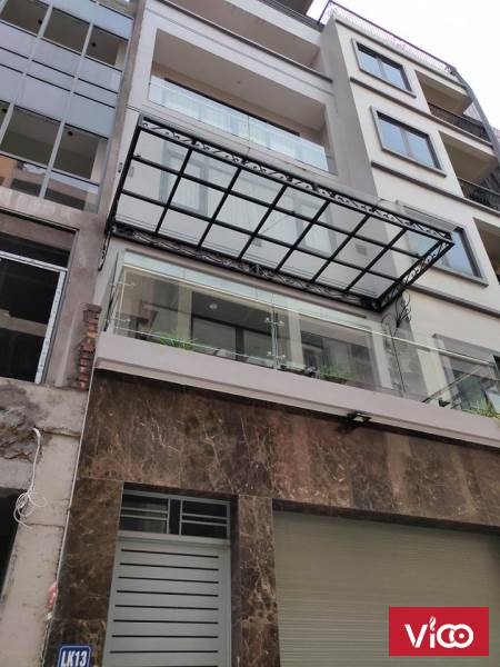 HOT! Rẻ! Tòa văn phòng Đống Đa, phố Hoàng Cầu, 3 ô tô tránh, kinh doanh, full nội thất đẹp