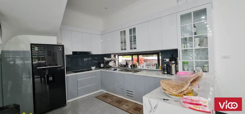 Cần Bán Biệt Thự Anh Đào Vinhomes Reverside 160m2 x3T MT 10m 39.5 tỷ