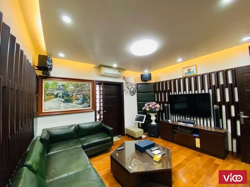 LÔ GÓC CHỦ TỰ XÂY TÂM HUYẾT 6 TẦNG THANG MÁY ÊM RU GARA Ô TÔ NHÀ NHIỀU LỘC