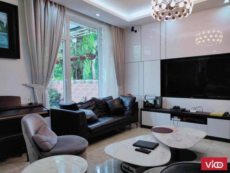 Nhà Đẹp Phân Lô Phường Gia Thụy, Gara Ôtô, Kinh Doanh, 75m2, 5 Tầng, Mặt Tiền 4,5m, Nhỉnh 8 Tỷ.