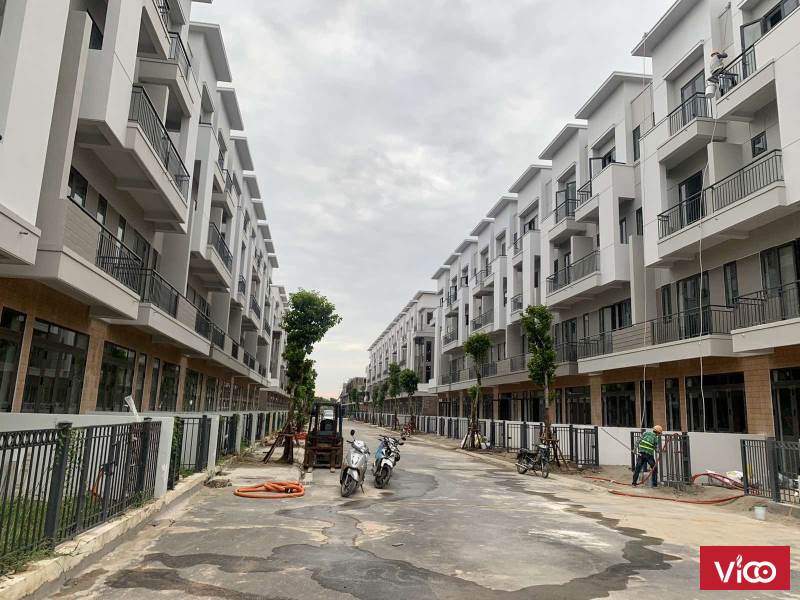 Chính chủ cần bán nhà 4 tầng tại khu đô thi CENTA DIAMOND vị trí đẹp giá tốt tại thành phố Từ Sơn