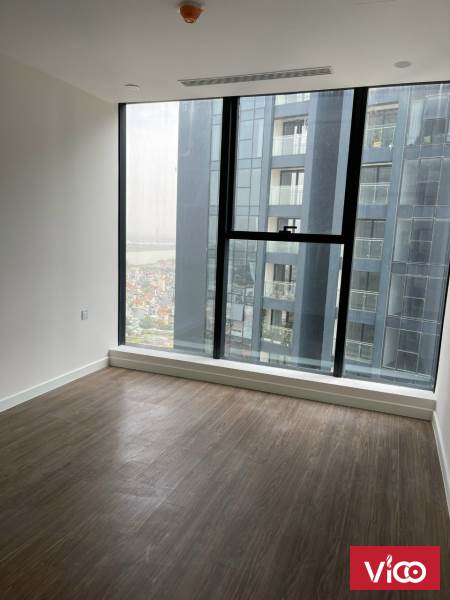 Cần bán gấp xuất ngoại giao căn căn hộ 2305S2 Sunshine city KĐT Ciputra