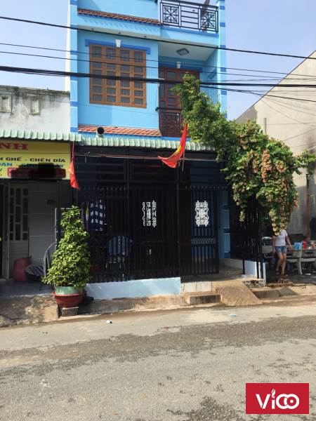 Chính chủ cần bán nhà 1 triệt 1 lầu,2 PN KDC Trường Sơn