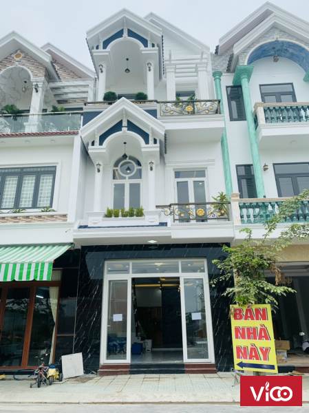 Bán nhà 2 lầu 1 trệt sổ hồng riêng Thuận An Bình Dương