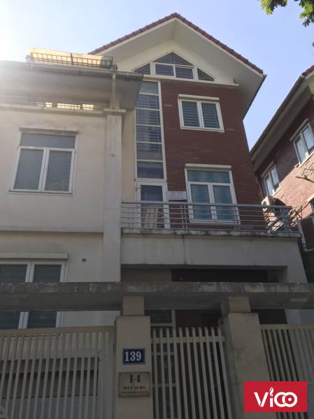 Chính chủ cho thuê nhà biệt thự khu Làng Việt Kiều Châu Âu đường Nguyễn Văn Lộc