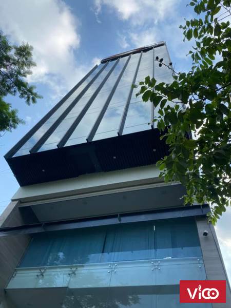 TÒA VĂN PHÒNG 8 TẦNG 1 HẦM PHỐ QUAN NHÂN! DT 70M, MT 6M, CHO THUÊ 60TR/ THÁNG, GIÁ CHÀO 17,5 TỶ.