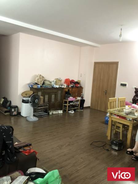 Chính chủ bán căn hộ chung cư Intracom1, đường Trung Văn, Nam Từ Liêm, DT 118m2 Giá 21tr/m2