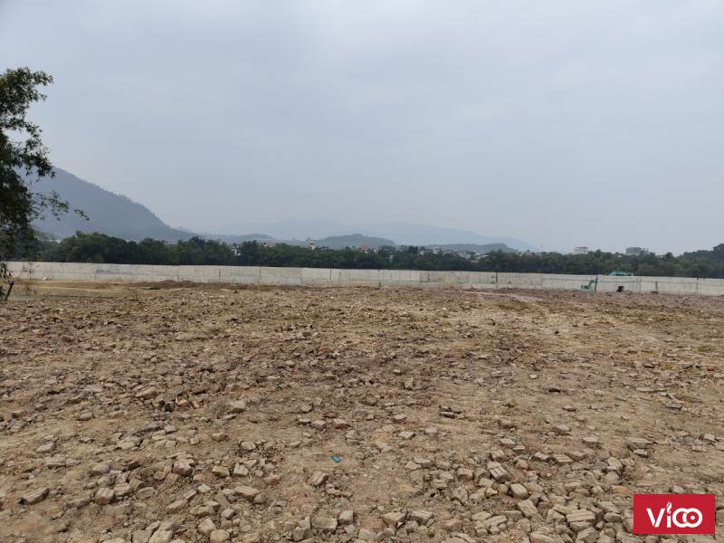 Cần bán 1008m có 300 thổ cư view sông Bùi giá 7.xtr/m2,gần 2 siêu dự án lớn của Lương Sơn