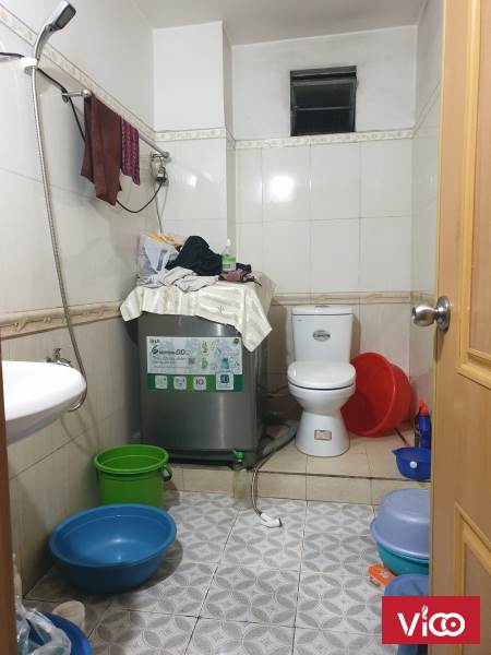 BÁN NHÀ THÀNH PHỐ THỦ ĐỨC NGAY KHU CHẾ XUẤT LINH TRUNG 300M2 5 TẦNG 43 PHÒNG CHO THUÊ