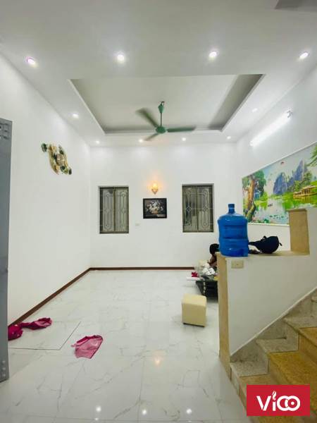 Chính chủ bán nhà Trương Định , Hai Bà Trưng lô góc , nhà đẹp ở ngay 37m2 , giá nhỉnh 2 tỷ , liên
