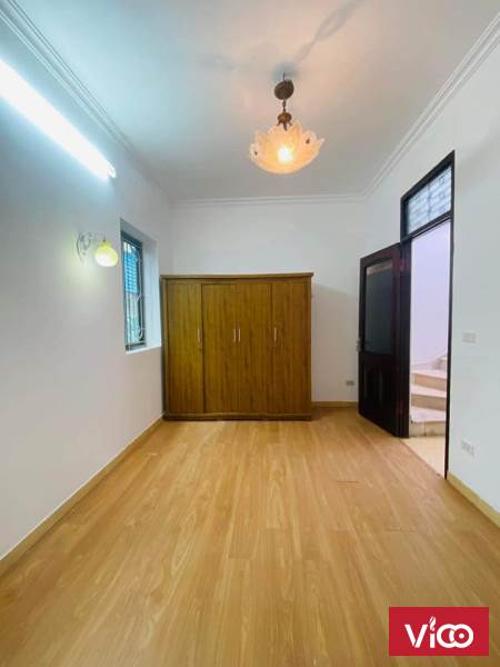 Chính chủ bán nhà Trương Định , Hai Bà Trưng lô góc , nhà đẹp ở ngay 37m2 , giá nhỉnh 2 tỷ , liên