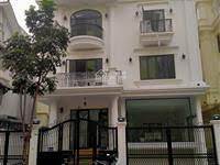 Chính chủ bán nhanh nhà 6 tầng 110m2 tại đường Phạm Hùng LH 0368110989