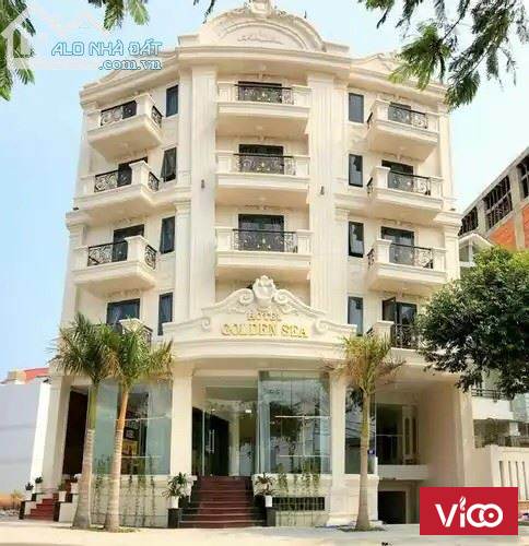 Bán Gấp Khách Sạn Hoàng Cầu, Đống Đa, DT 130m2 x 1o Tầng, Dòng Tiền 300 TR/ TH. Giá 30 Tỷ