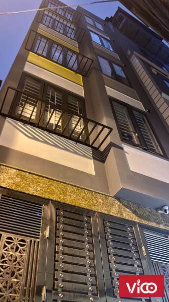 Chính chủ cho thuê căn hộ chung cư Mini tại ngõ 1008 đường Láng, Đống Đa DT 75m2 Giá 7tr/th LH