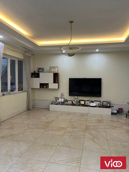 BÁN BIỆT THỰ ĐẲNG CẤP CIPUTRA 300 m 4 TẦNG 61.8 TỶTẶNG NỘI THẤTTRUNG TÂM QUẬN BẮC TỪ LIÊM.